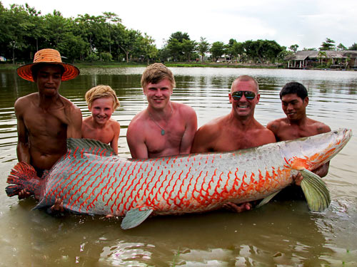 BKK Fishing Park - Fishing for River Monsters Near Bangkok